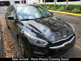 Certified 2020 Kia Forte LXS image 1