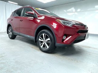 Used 2018 Toyota RAV4 XLE image 1