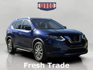 Used 2020 Nissan Rogue SV image 1