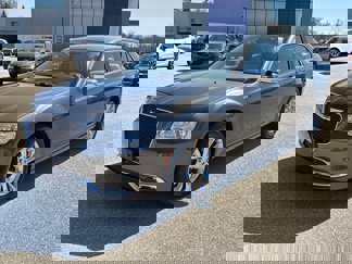 Used 2018 Chrysler 300 Limited w/ Safetytec Plus Group image 1