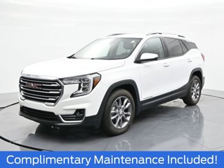 Used 2023 GMC Terrain SLT image 1