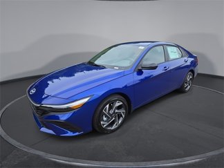 New 2025 Hyundai Elantra Sport image 1
