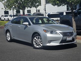Used 2013 Lexus ES 300h image 1