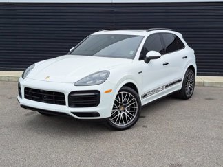 Used 2020 Porsche Cayenne E-Hybrid image 1