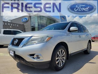 Used 2013 Nissan Pathfinder SL image 1