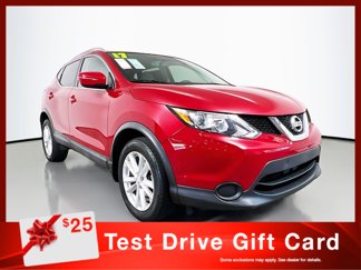 Used 2017 Nissan Rogue Sport SV image 1