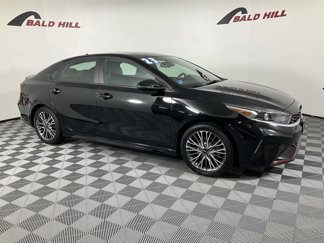 Certified 2023 Kia Forte GT-Line image 1