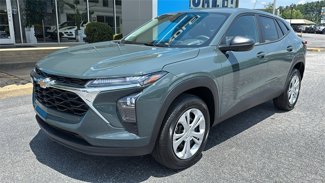 New 2025 Chevrolet Trax LS image 1