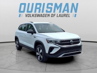 Used 2024 Volkswagen Taos S image 1