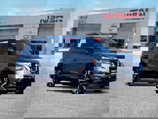 Certified 2020 Nissan Kicks SV image 1