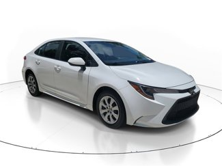 Used 2021 Toyota Corolla LE image 1