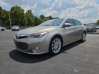 Used 2014 Toyota Avalon Limited image 1