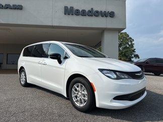 New 2025 Chrysler Voyager LX image 1