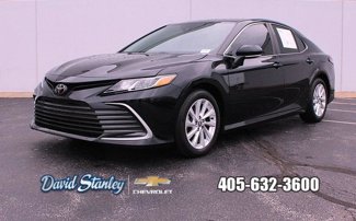 Used 2023 Toyota Camry LE image 1