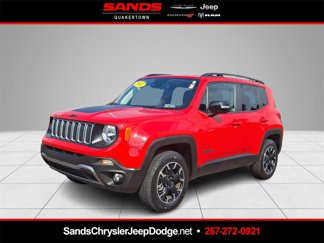 Used 2023 Jeep Renegade Latitude image 1