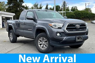 Used 2016 Toyota Tacoma SR5 image 1