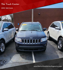 Used 2011 Jeep Compass Sport image 1