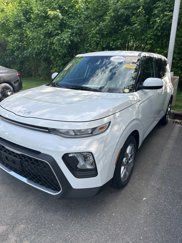 Certified 2022 Kia Soul LX w/ Technology Package image 1