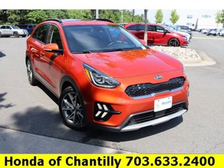 Used 2021 Kia Niro Touring SE image 1