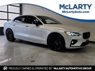 Used 2024 Volvo S60 B5 Plus image 1