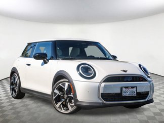 Certified 2025 MINI Cooper S image 1