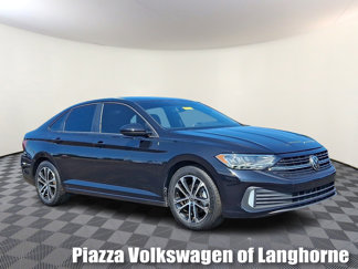 Used 2022 Volkswagen Jetta Sport image 1