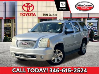 Used 2010 GMC Yukon SLT image 1
