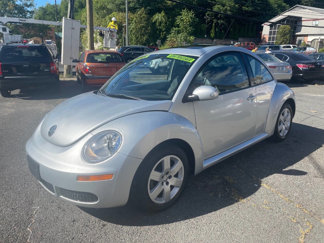 Used 2006 Volkswagen Beetle TDI Coupe w/ Package 1 image 1