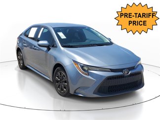 Used 2020 Toyota Corolla LE image 1
