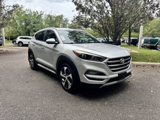 Used 2017 Hyundai Tucson Sport image 1