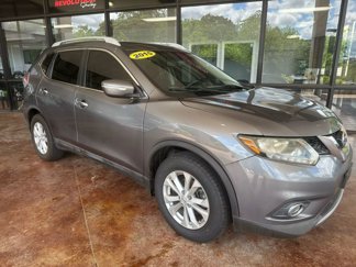 Used 2015 Nissan Rogue SV w/ SV Moonroof Package image 1