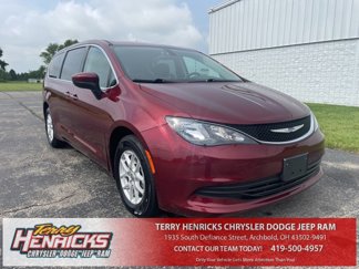 Used 2019 Chrysler Pacifica LX image 1