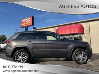 Used 2020 Jeep Grand Cherokee Limited image 1