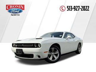Used 2016 Dodge Challenger SXT w/ Cold Weather Group image 1