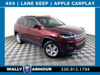 Used 2022 Jeep Compass Latitude image 1