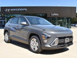 New 2025 Hyundai Kona SE image 1