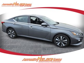 Used 2022 Nissan Altima 2.5 SV image 1