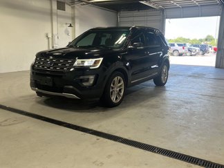 Used 2016 Ford Explorer XLT w/ Equipment Group 202A image 1
