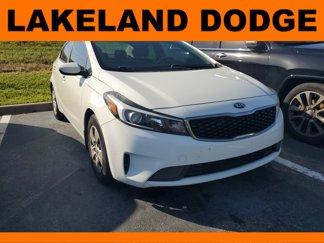 Used 2017 Kia Forte LX image 1