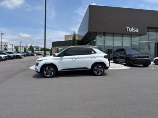 New 2025 Hyundai Venue Limited image 1