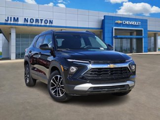Used 2024 Chevrolet TrailBlazer LT w/ Driver Confidence Package image 1