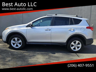 Used 2013 Toyota RAV4 XLE image 1