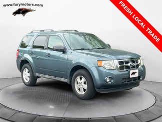 Used 2011 Ford Escape XLT w/ Class II Trailer Tow Pkg image 1
