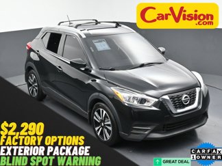 Used 2018 Nissan Kicks SV image 1