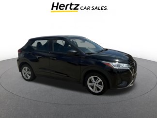 Used 2024 Nissan Kicks S image 1