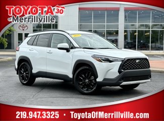 Certified 2022 Toyota Corolla Cross LE image 1