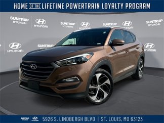 Used 2016 Hyundai Tucson Sport image 1