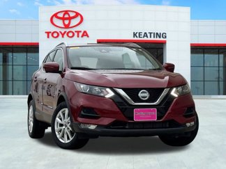 Used 2022 Nissan Rogue Sport SV w/ Technology Package image 1