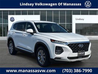 Used 2019 Hyundai Santa Fe SE image 1