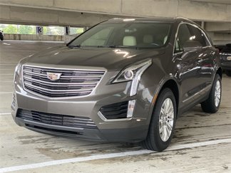 Used 2019 Cadillac XT5 AWD image 1